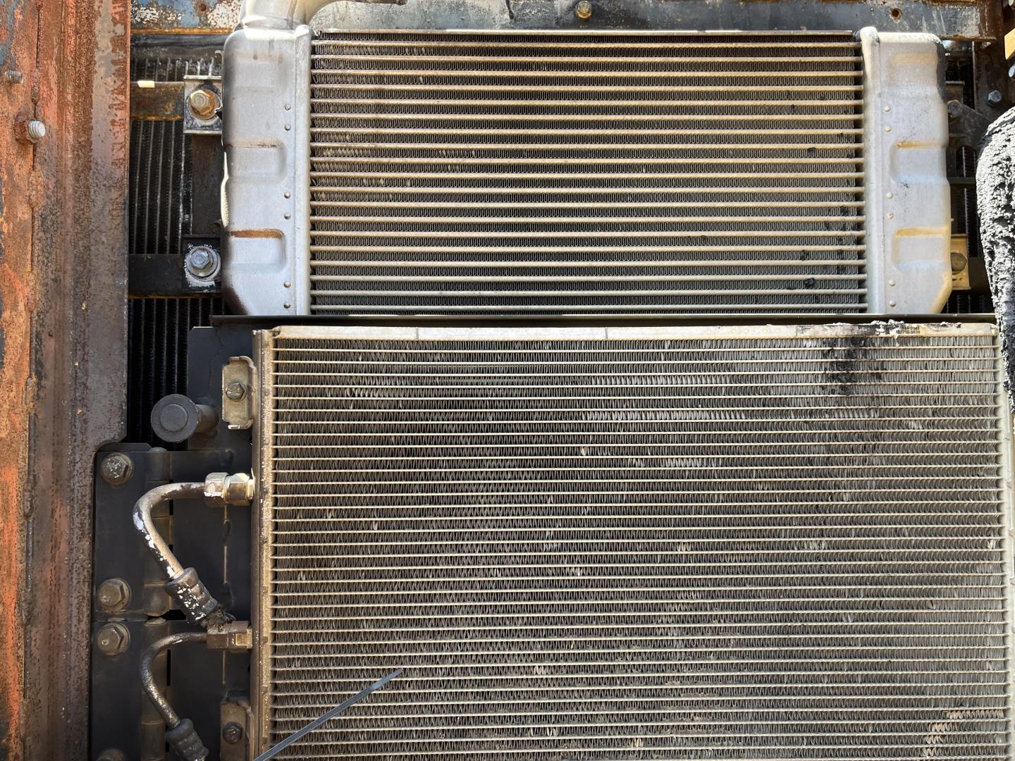 ./imagenes/INVOICE/2019/17806/EXCAVADORA CATERPILLAR 320C PARA REFACCIONES (36).JPG